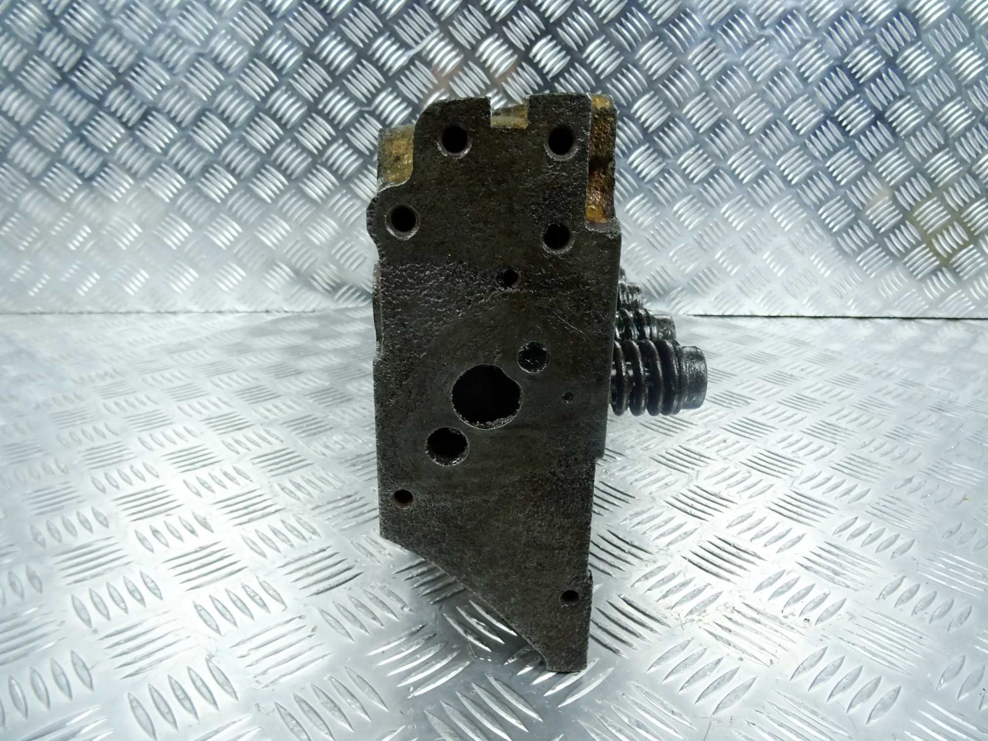 Głowica do silnika Deutz TCD2013L04 2V. Cylinder head Deutz