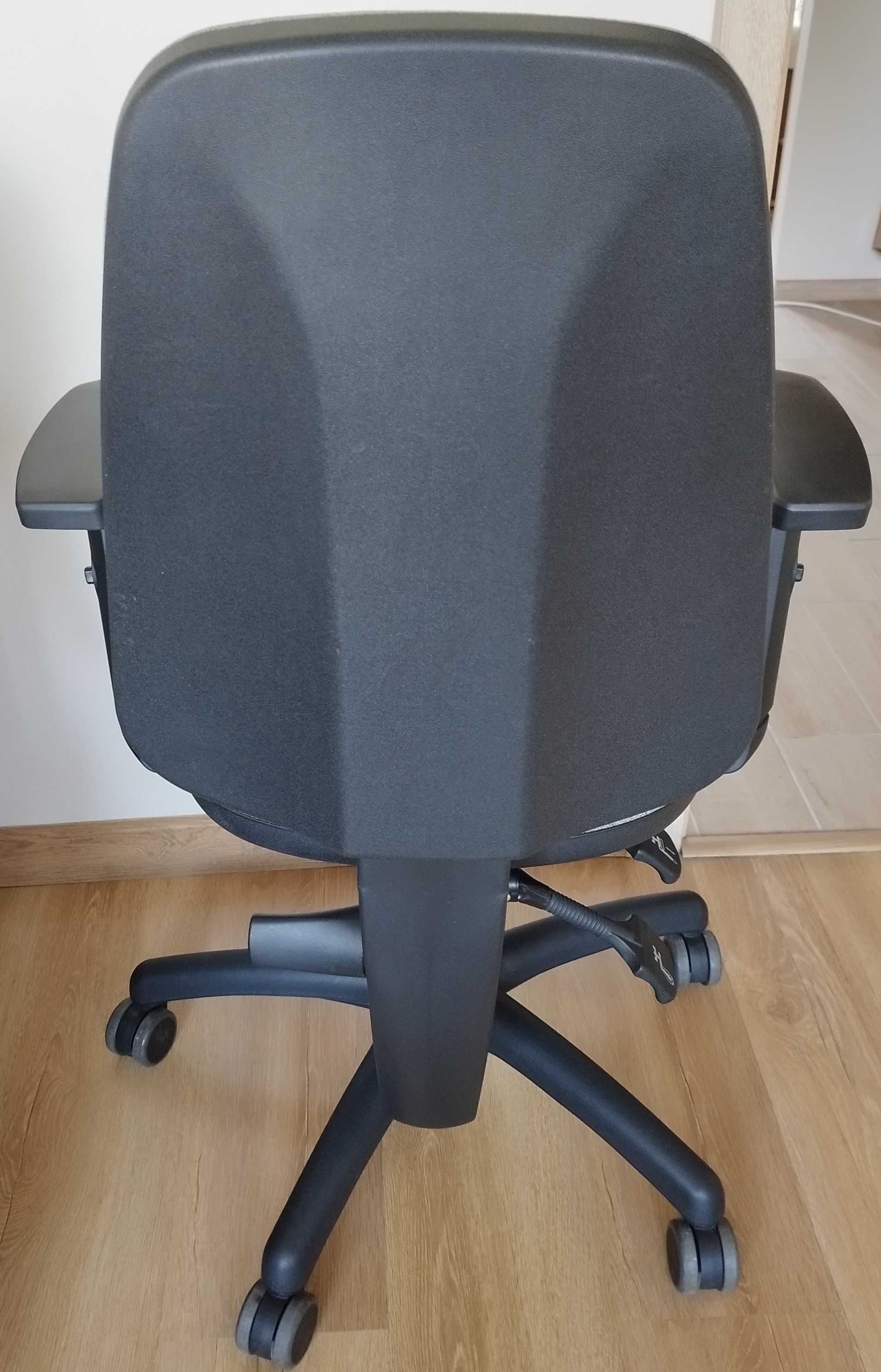 Krzesło biurowe obrotowe tapicerowane