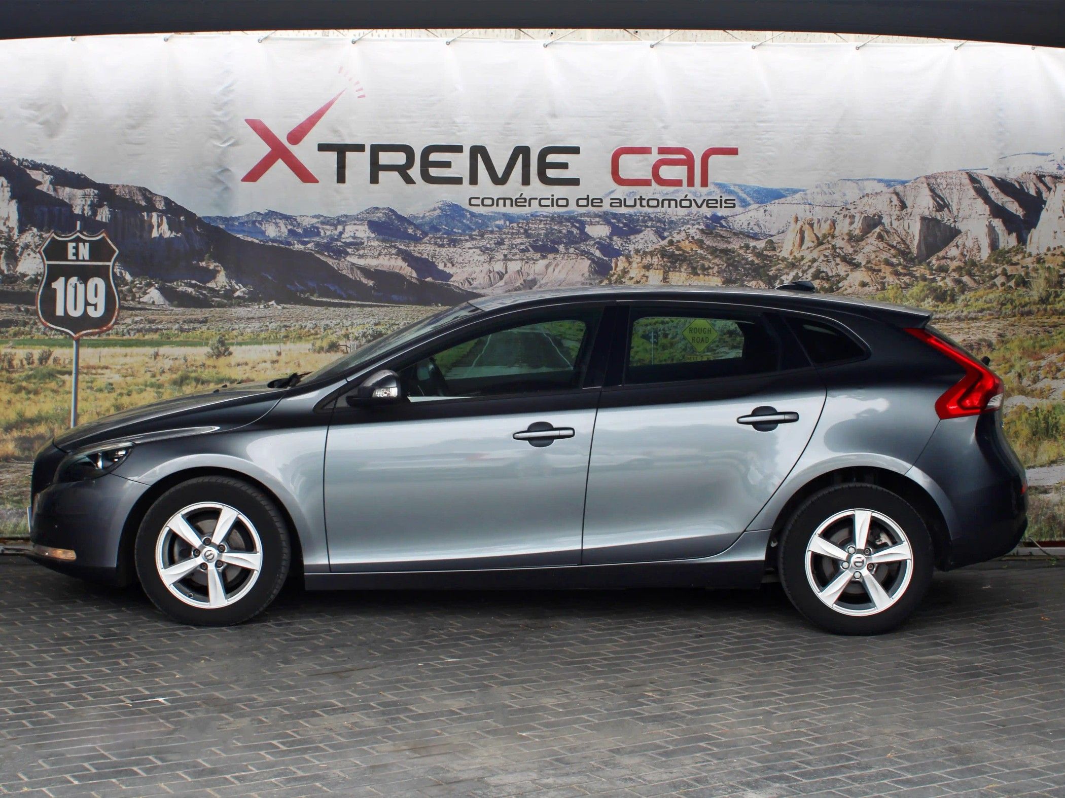 Volvo V40 2.0 D2 Momentum