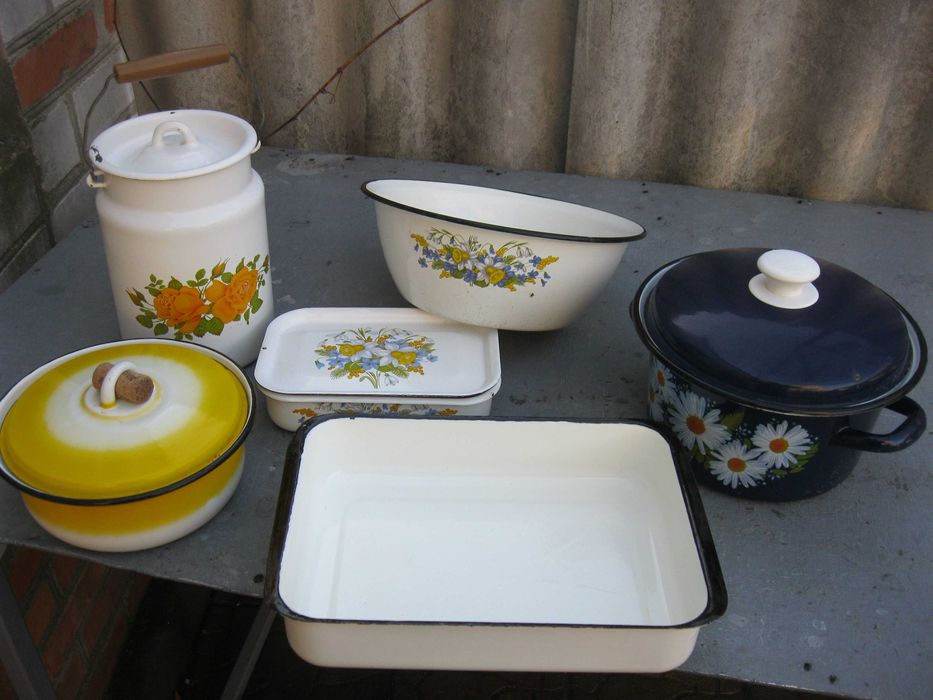 Продам кастрюли эмаль СССР