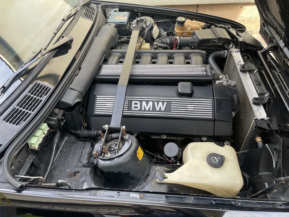 Продам E30 bmw 320 m52b28tu е30 2.8