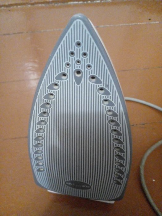 УтюгTefal Supergliss 15.