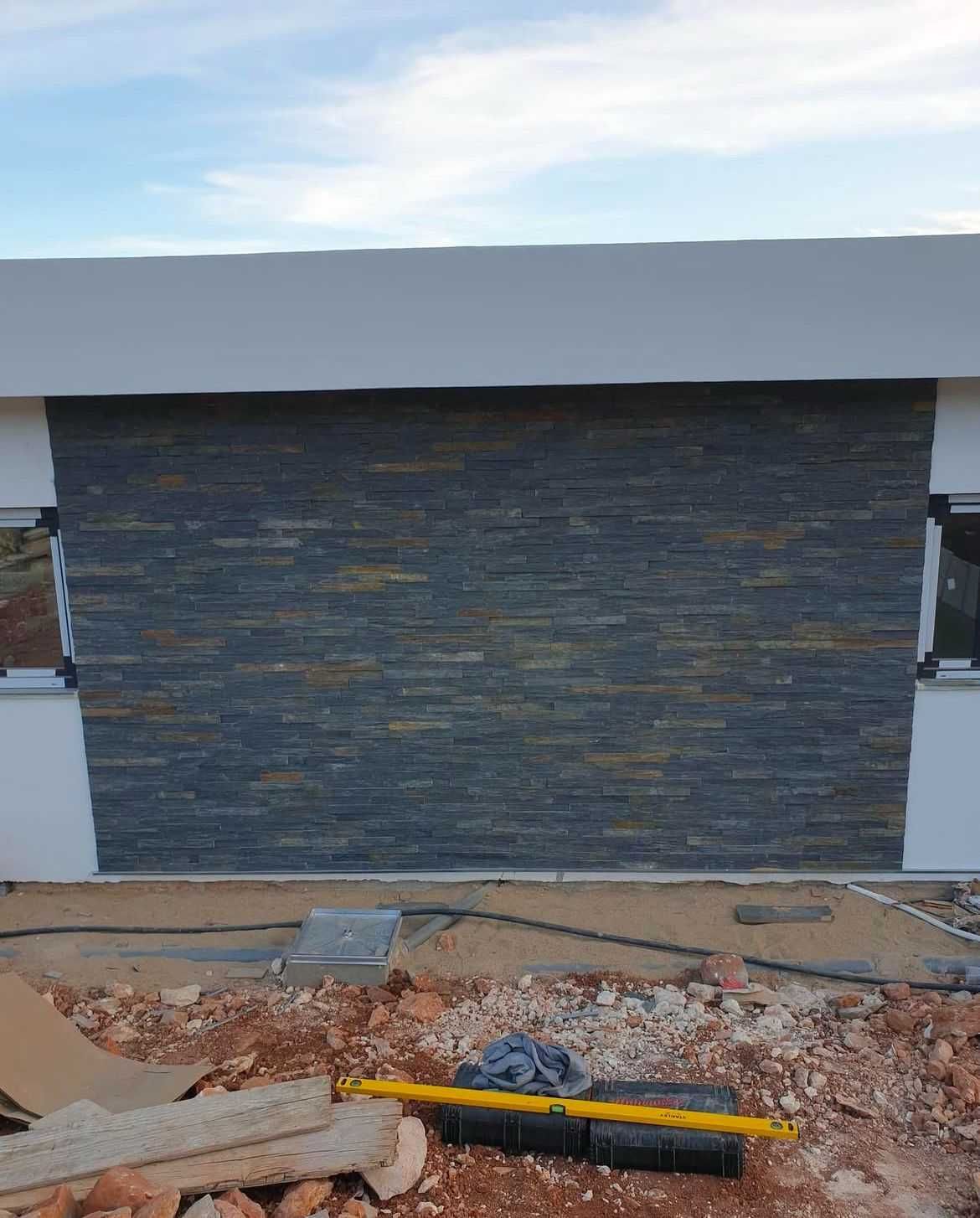 Precisa de serviços de construção  ou de acabamento?