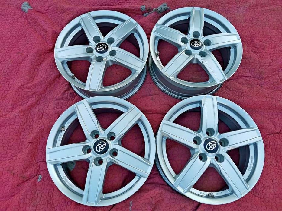 ALUFELGI 16' TOYOTA Corolla AURIS Avensis - ET36 - 5x114,3 -igła