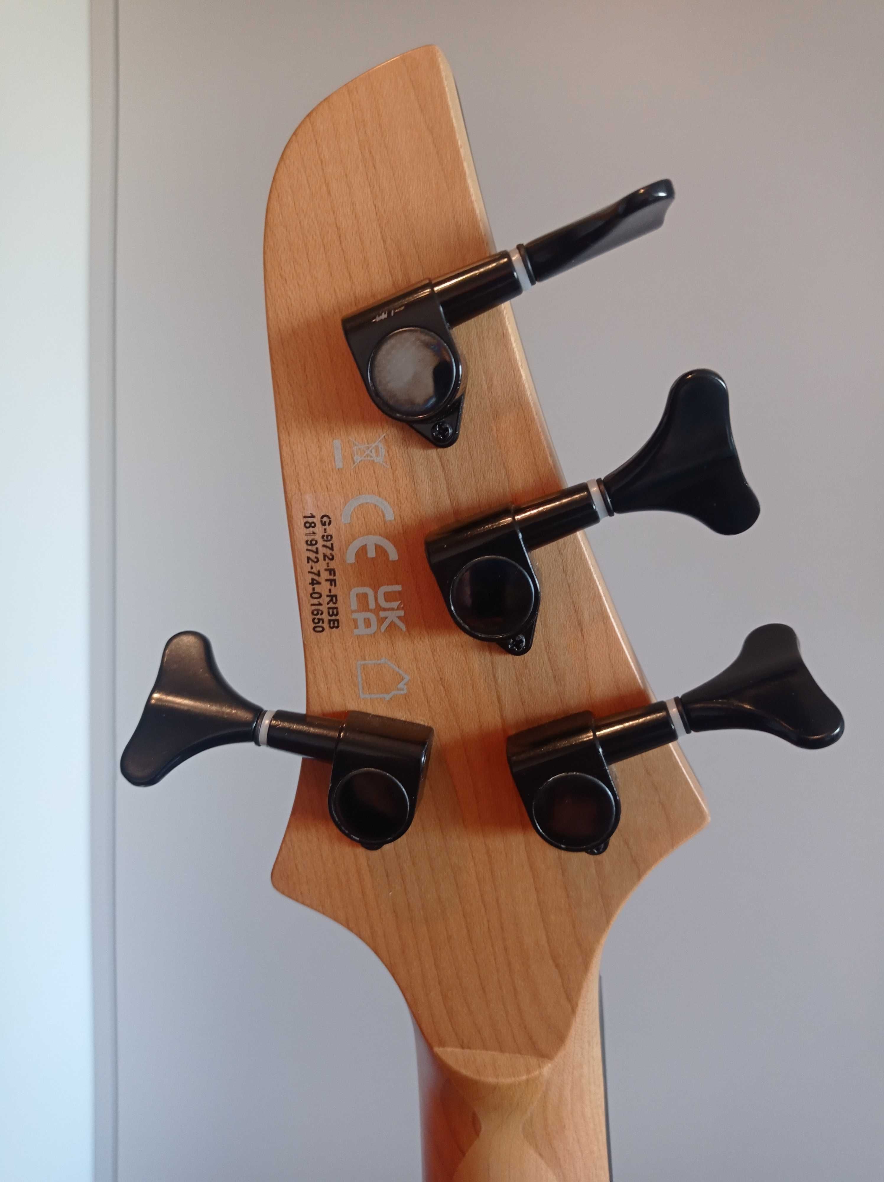 Gitara basowa G4M 972 z futerałem