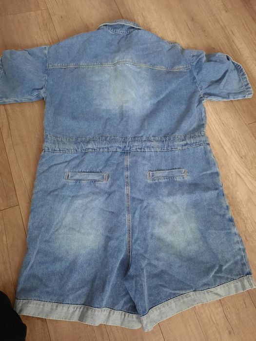 Kombinezon jeansowy