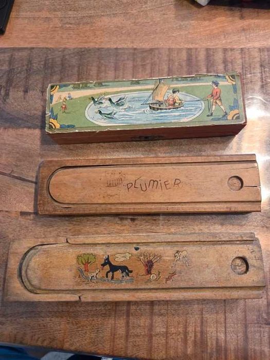Lote de 3 estojos de madeira escolares antigos dos anos 50
