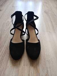 Buty czarne na obcasie damskie Graceland 42
