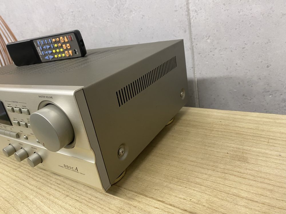 Amplituner Denon AVR-950D z pilotem, wysoki model 90w/kanał, srebrny