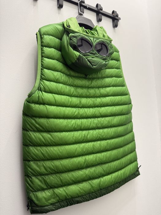 Жилетки пухові C.P. Company