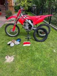 Honda crf 450 rok 2009 wtrysk wydech yoshimura oslona silnika