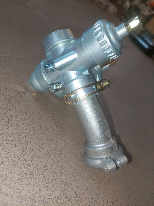 Nowy kpl z kruccem gaznik g20 silnik wsk125 wfm