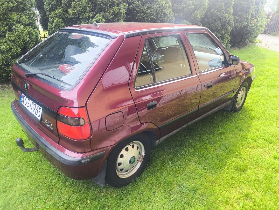 Skoda Felicia II Hatchback 1.6 75KM 55kW 1999r
