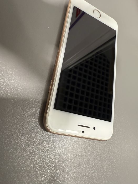 Iphone 8 64gb  бу