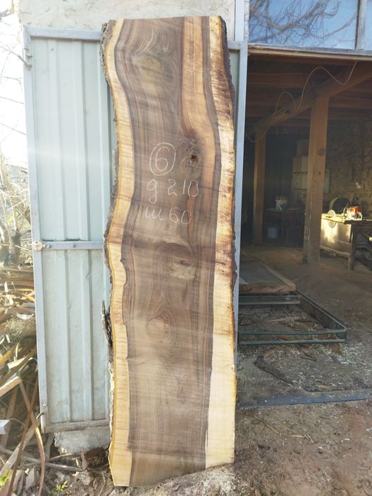 Дошка горіха, сляб, слеб висота 2,10, ширина 60, товщина 60