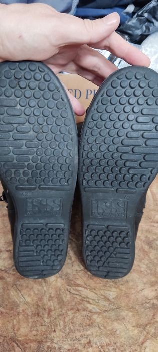 Мотоботи  ІХS шкіра 42р з Німеччини