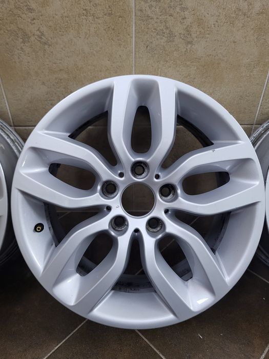 Диски BMW в хорошому стані
