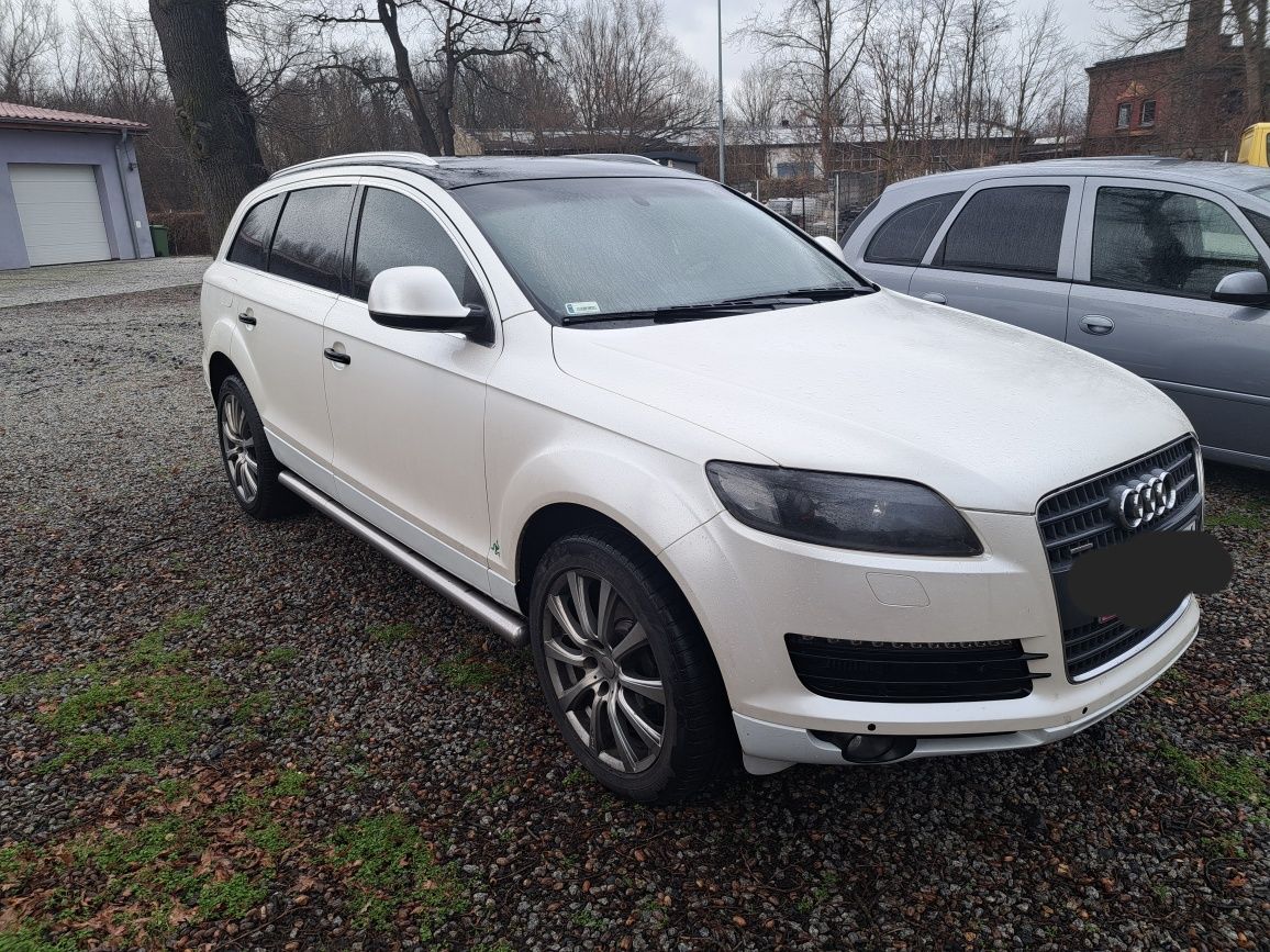 Audi Q7 3.0 tdi 2006 rok