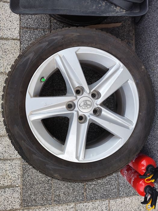 Toyota Corolla e21 Koła zimowe 2022r Oryginał