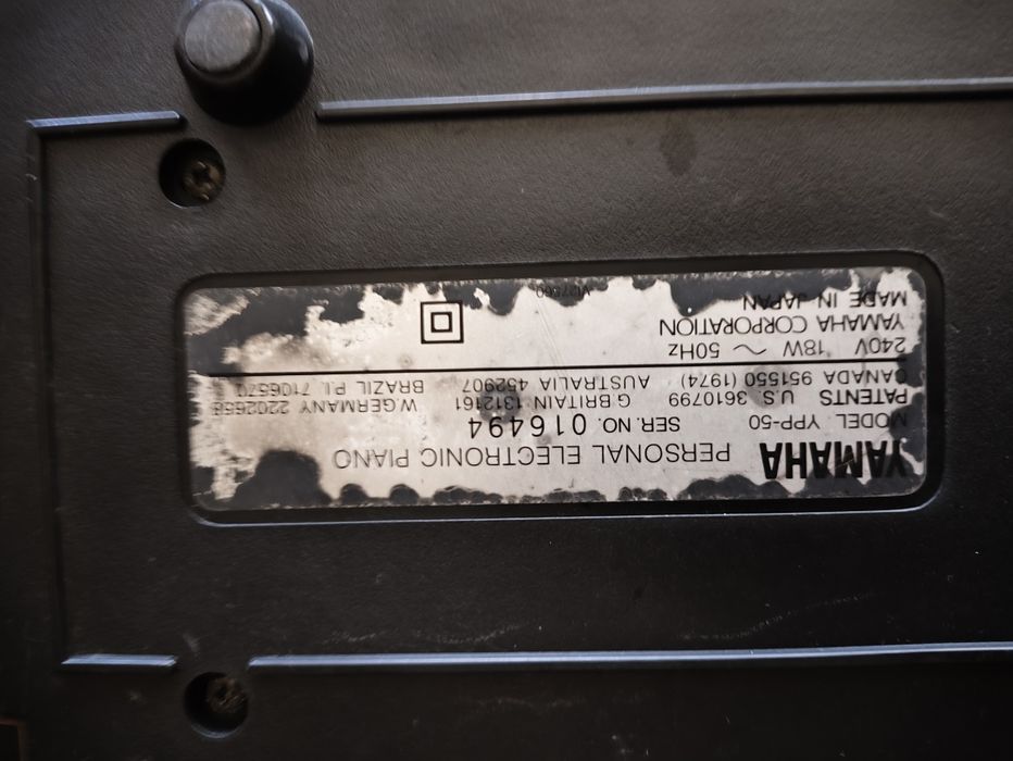 Портативне цифрове піаніно Yamaha YPP-50 з 76 клавішами повного розмір