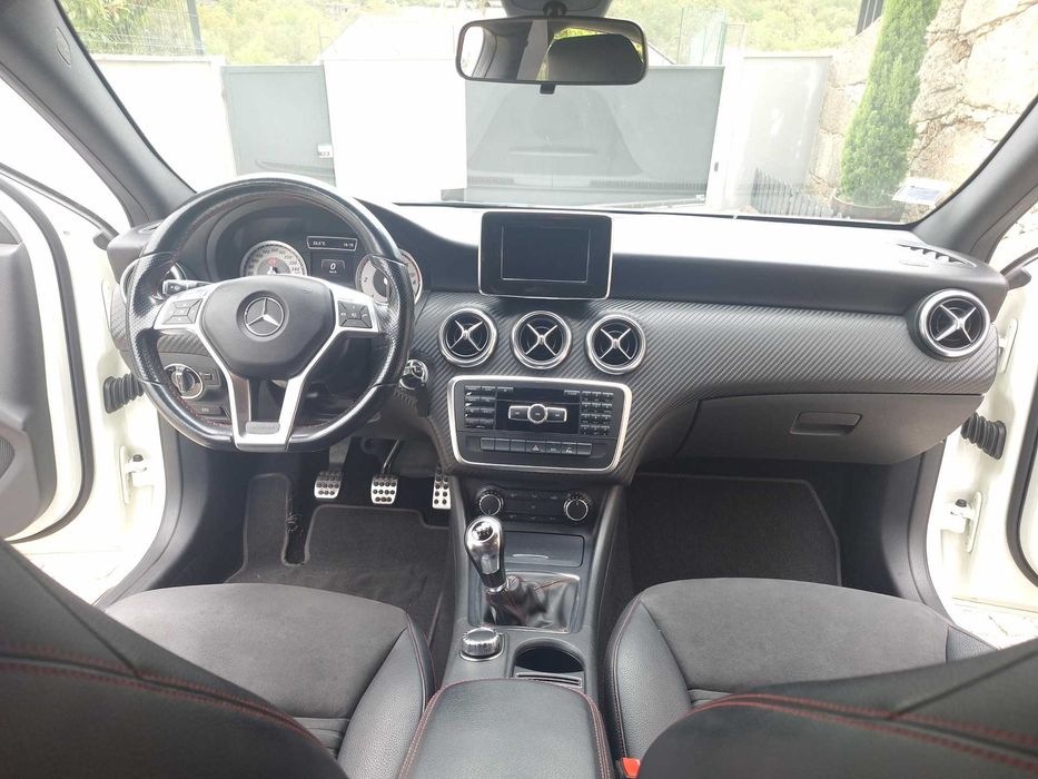 Mercedes-Benz A180 CDI AMG Line 2014 – Nacional – Excelente estado