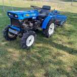 Traktor ogrodowy ciągnik ISEKI TX1300 4x4 zestaw