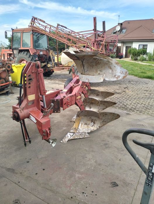 Pług 3 skibowy kongskilde variant VPS