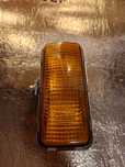 SKODA 100 105, 110, 120, 125  MIGACZ KIERUNEK ZDERZAKA
