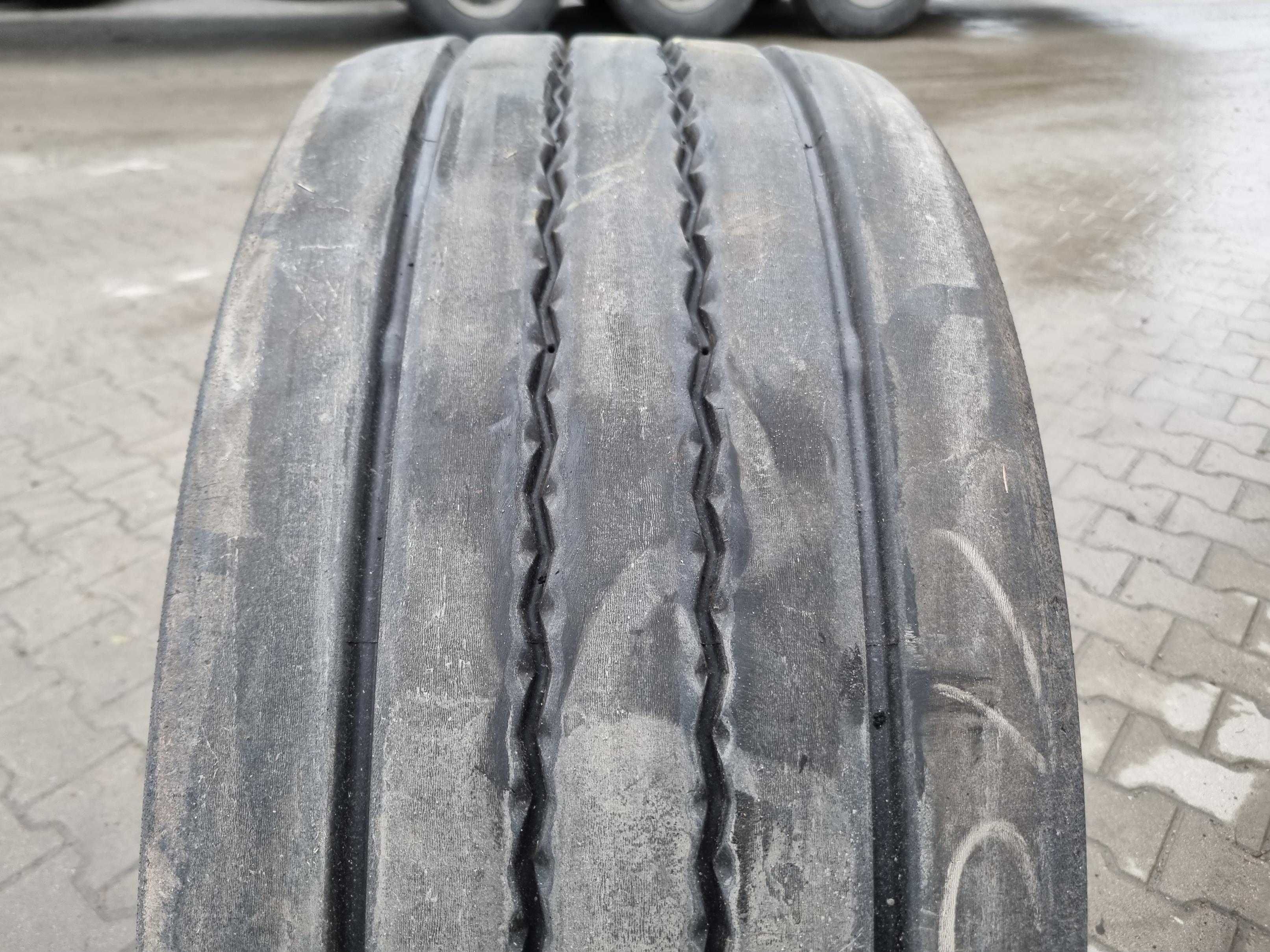 385/55R22.5 Opona CONTINENTAL HYBRID HT3 10-12mm Naczepa HT 3