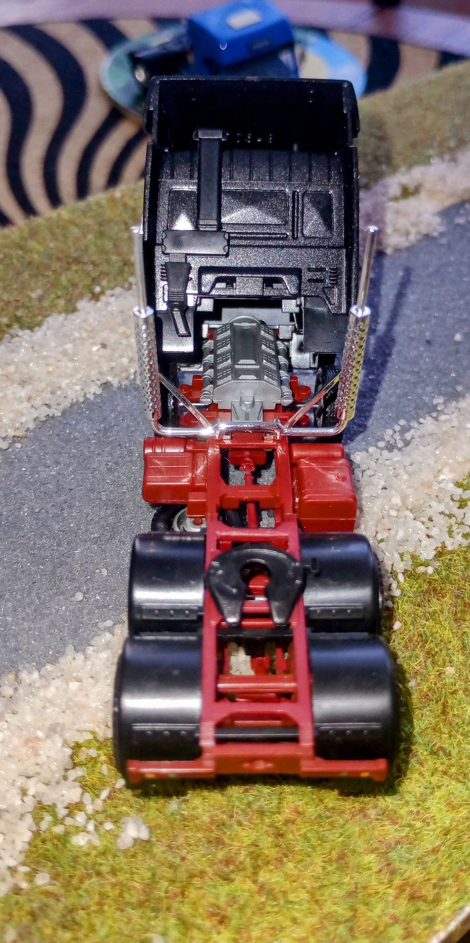 Model Herpa Iveco Turbostar 480 skala H0 1 87
