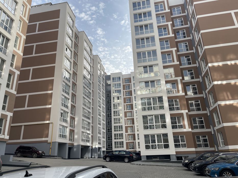 ОРЕНДА комерційного приміщення, вул. Текстильна