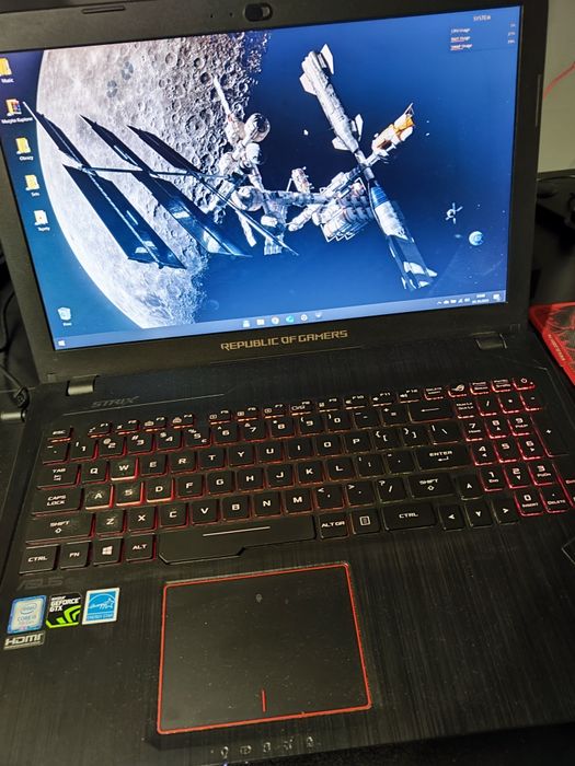 Laptop Asus ROG Strix gl553vd