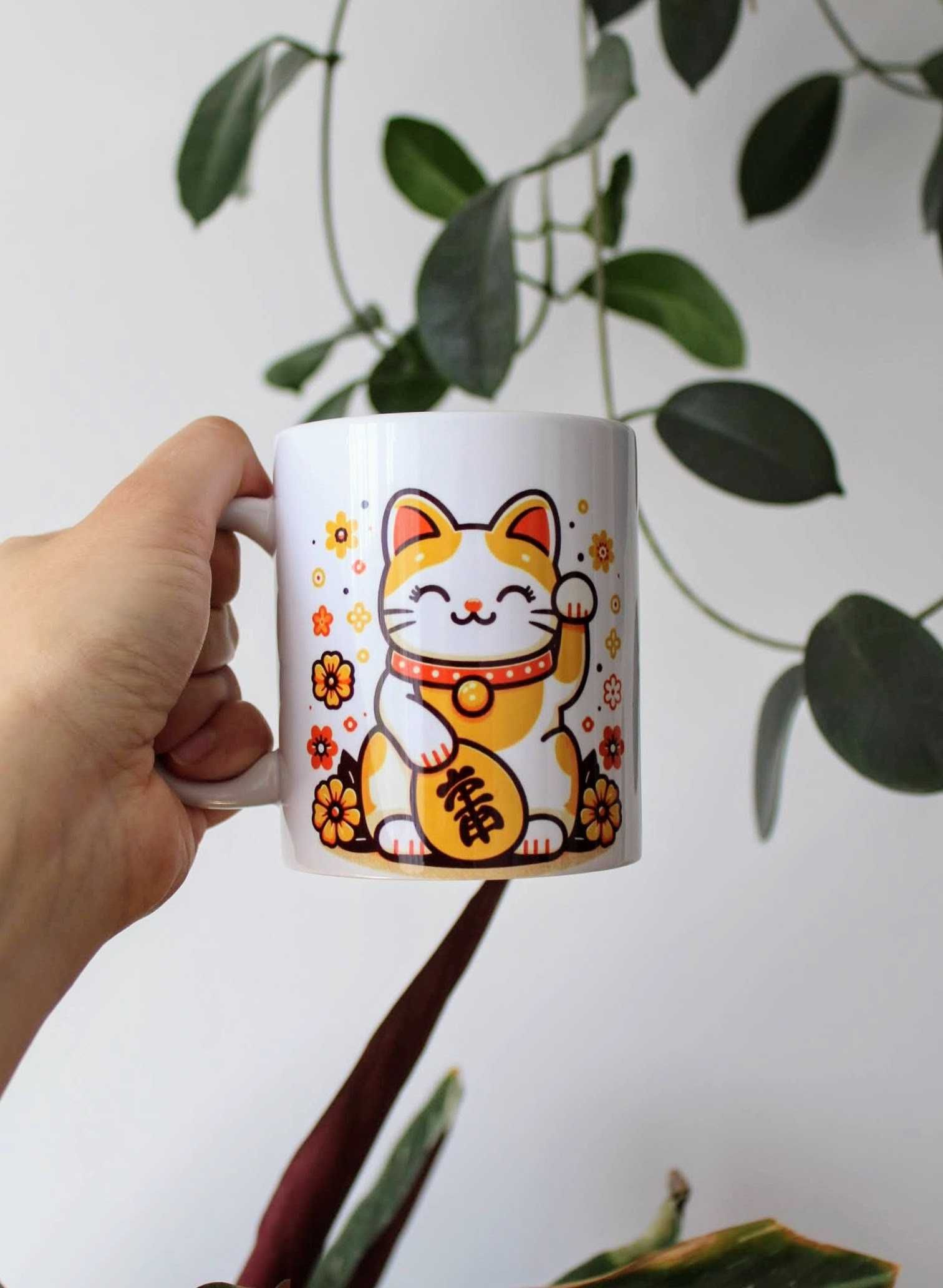 Kubek Japoński kot Maneki neko żółty, Japonia, 330ml