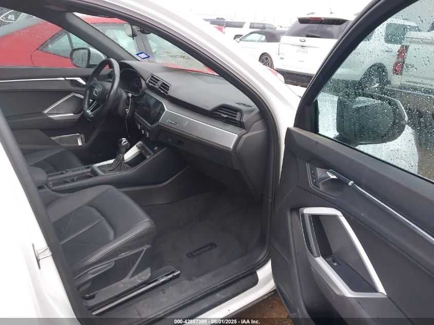 2020 Audii Q3 Premium