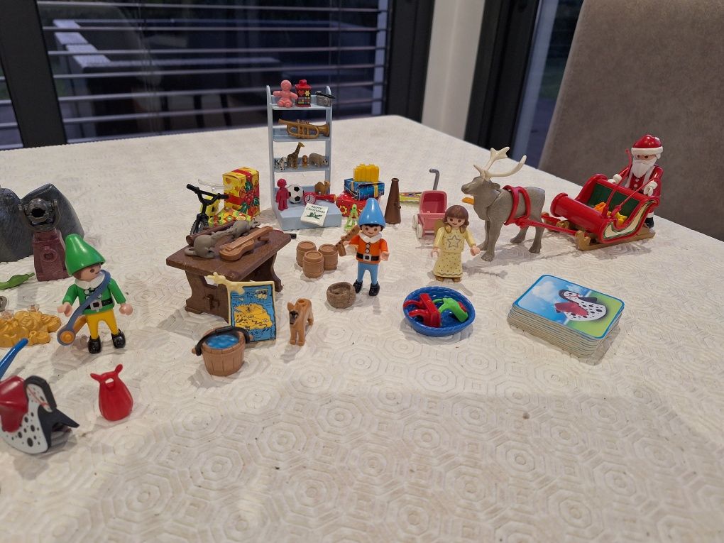 Playmobil conjunto Natal e piratas