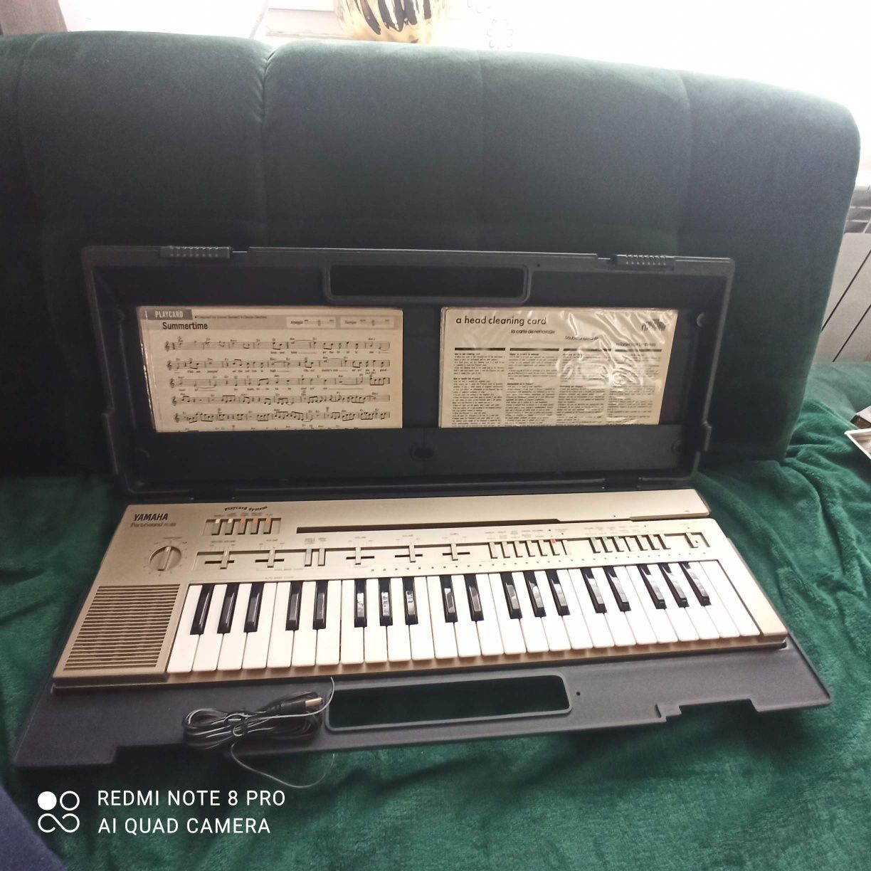 Keyboard Klasyczna klawiatura elektroniczna Yamaha PortaSound Pc-100 z