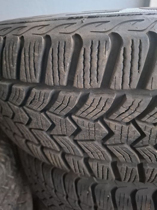 Koła zimowe Opel 5x115 z oponami  Dębica 215/60/16
