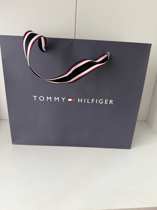 Zegarek Tommy Hilfiger - złoty, stal nierdzewna