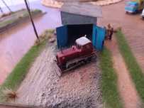 Sprzedam model DT-75 w skali 1/87