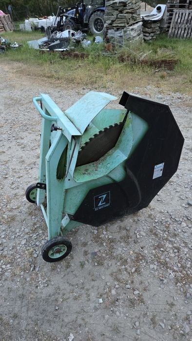 Piła wahadłowa, krajzega Zipper ZI-WP700TN – uszkodzony silnik