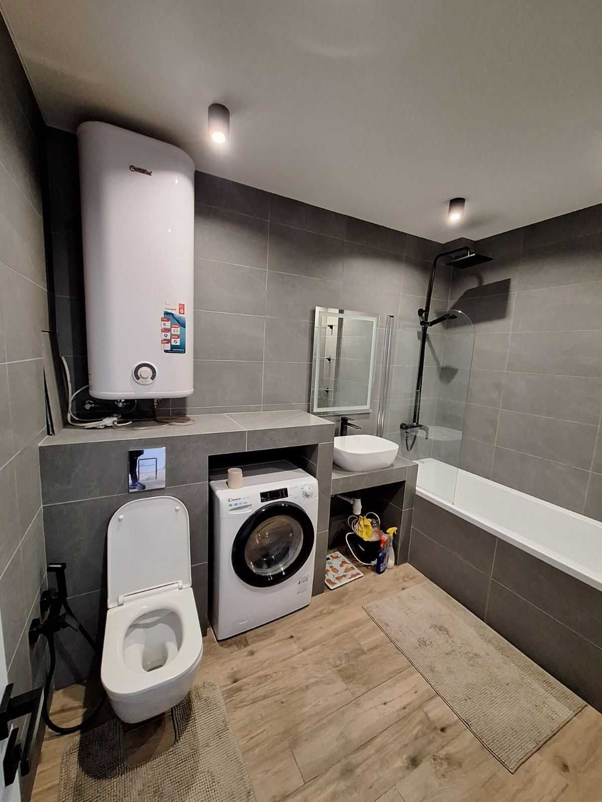 Продам 2 комнатную квартиру  Альтаир -3
