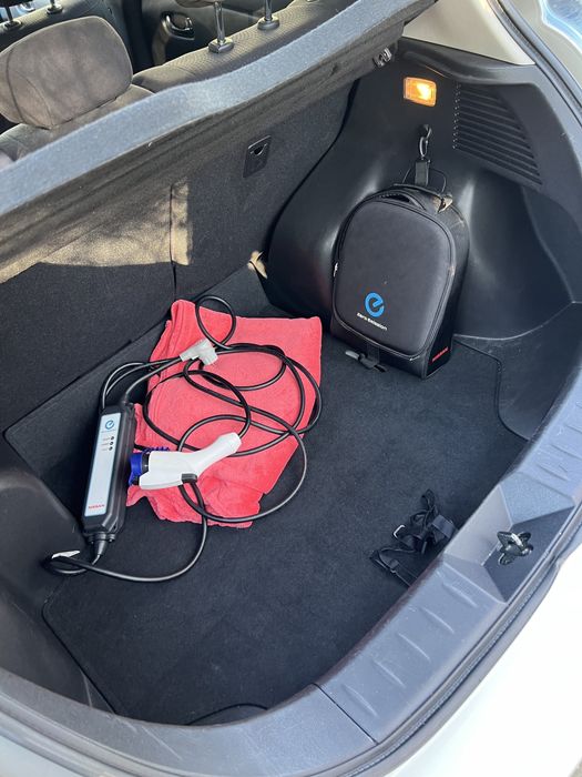 Nissan Leaf 24 / 2013