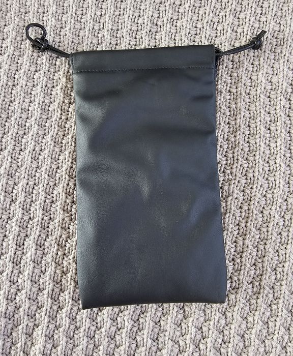 Etui na okulary Karl Lagerfeld. Nowe!