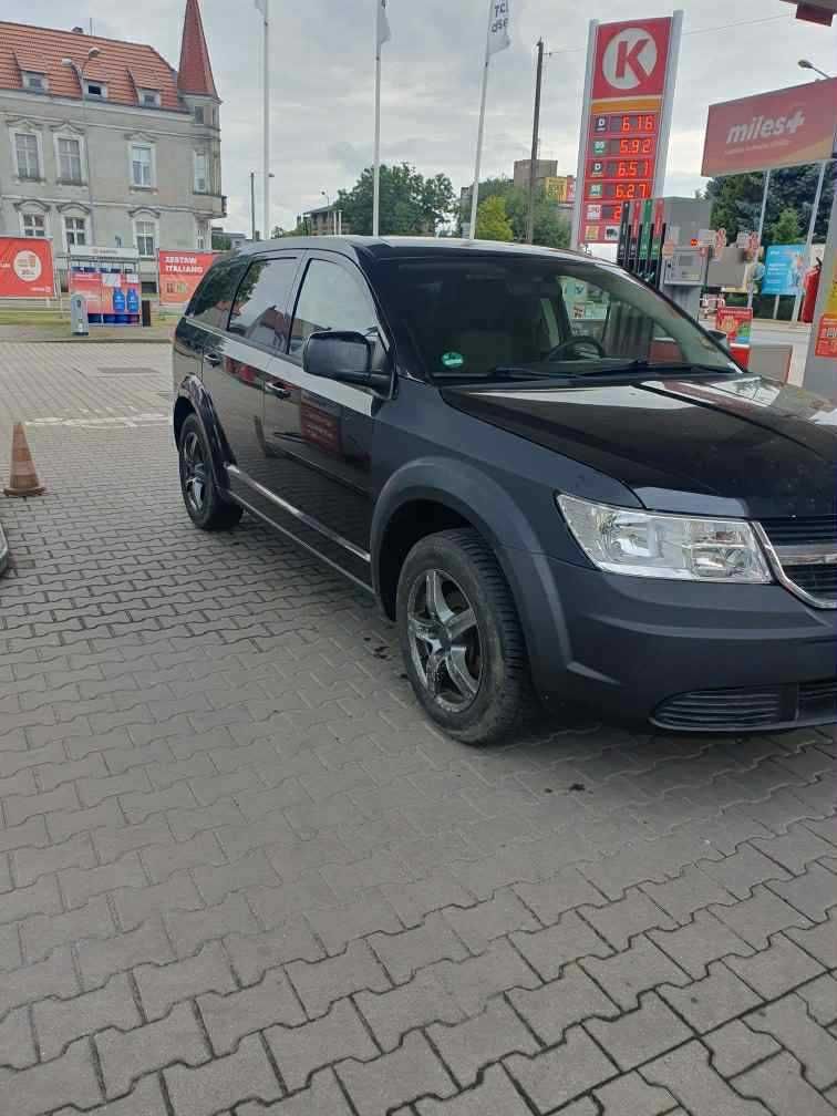 Dodge Journey 2.4 benzyna kolor czarny przeznaczony na części hak