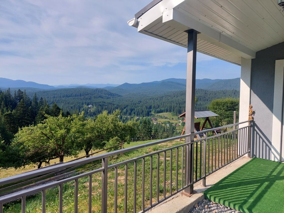 Здається будинок в Карпатах, смт.Ворохта.