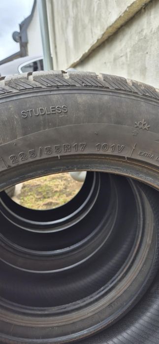 Sprzedam opony zimowe