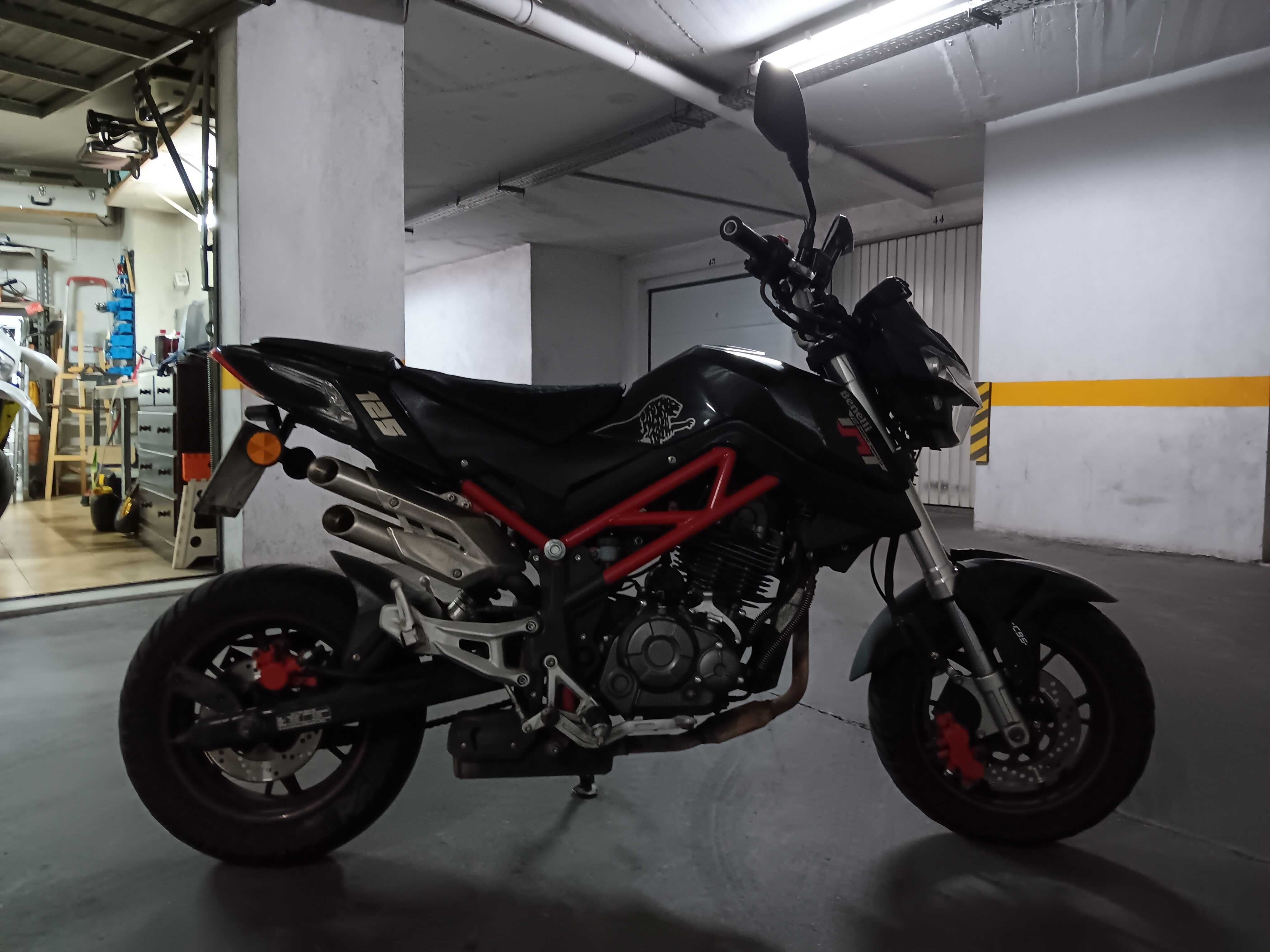 Benelli TNT 125 de 2017