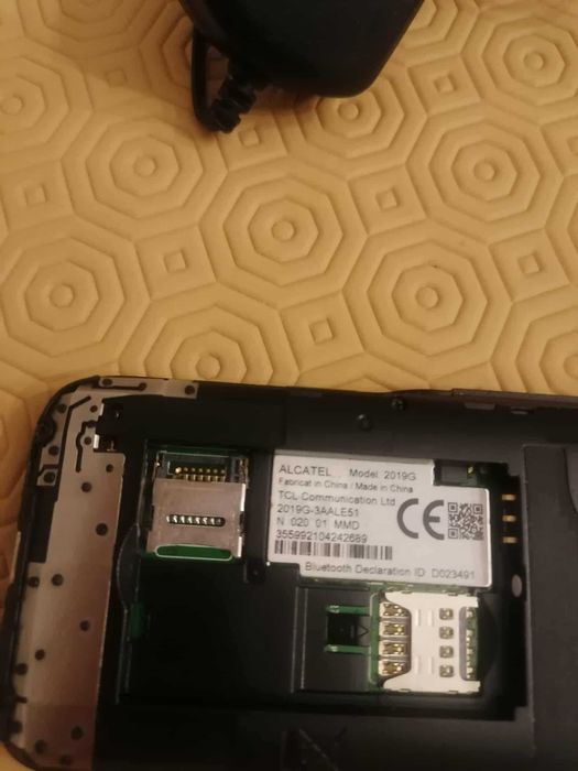 Alcatel 2019G para peças