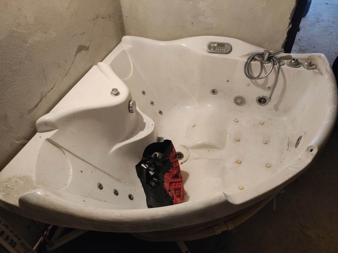 джакузі ванна SPA