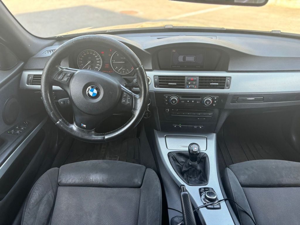 BMW 320d 2009 PACK-M